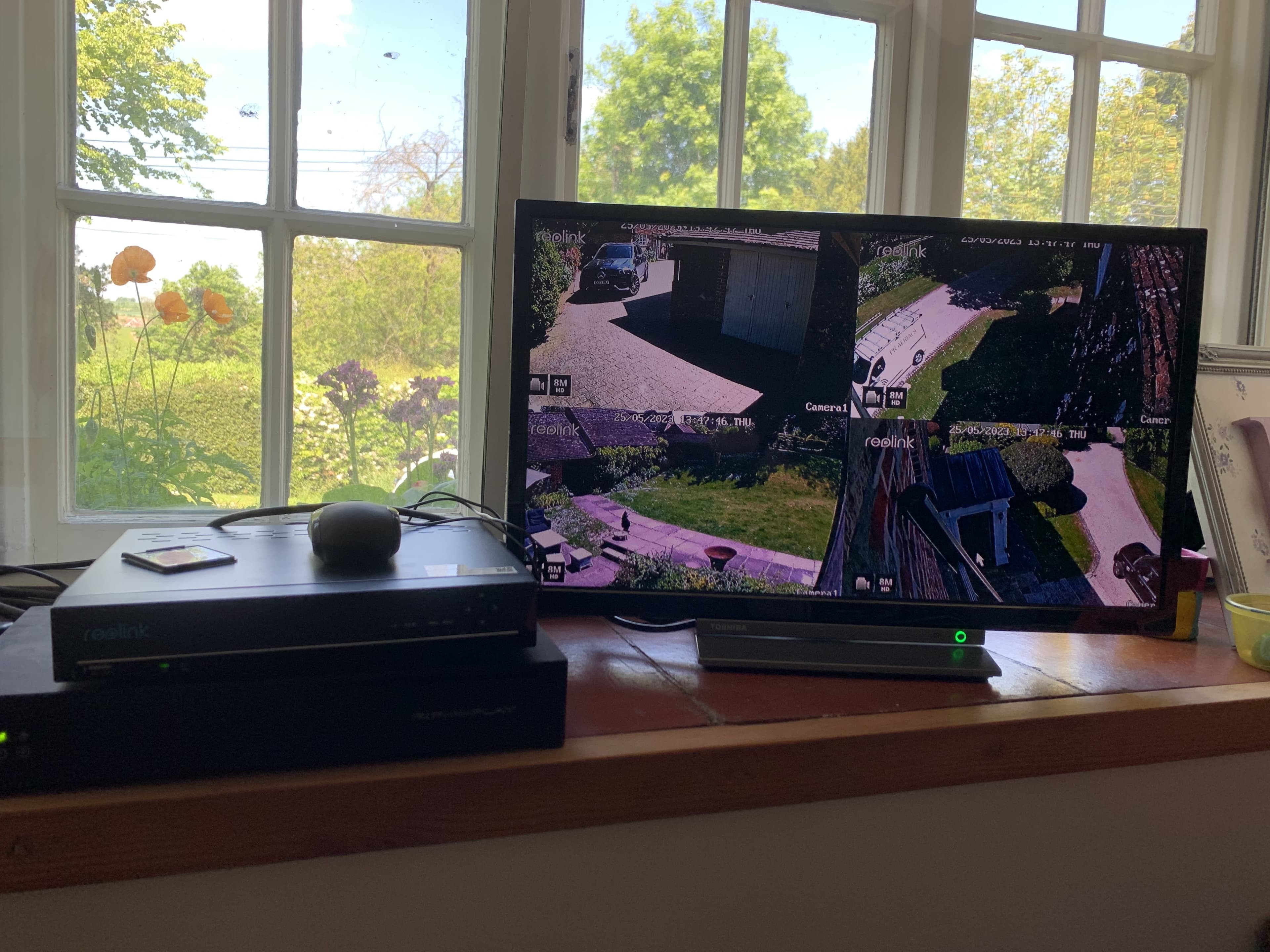 User-friendly CCTV system for remote home monitoring recent work card